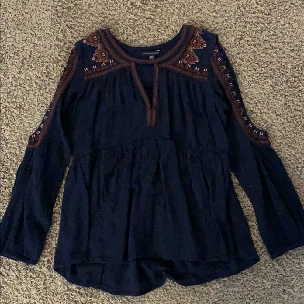 American Eagle top